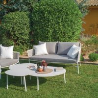 3 Tips to Choose the Best Outdoor Furniture